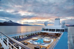 oceania cruises pool deck r class 1.jpg